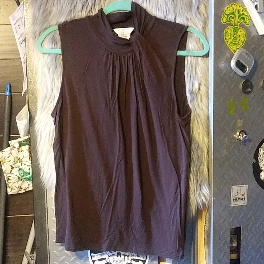 Blouses - Picture 2 of 7